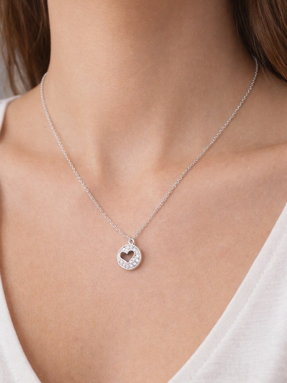 Silvertone Heart Pendant Necklace with Crystals Silvertone link chain 18”